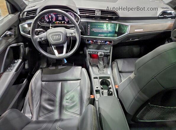 WA1EECF30M1123298 2021 AUDI Q3 White წინა პანელის ხედი