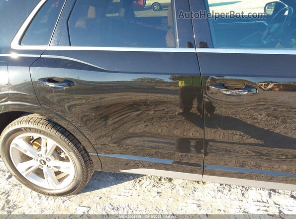 WA1EECF32M1046174 2021 AUDI Q3 Черный 