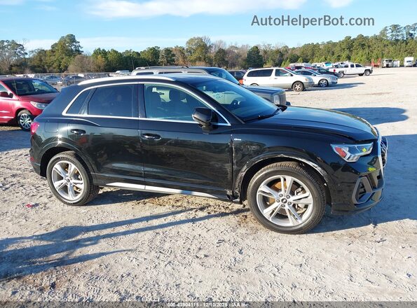 WA1EECF32M1046174 2021 AUDI Q3 Черный 