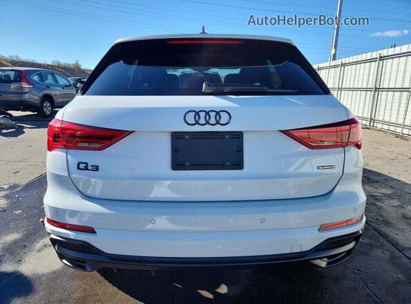 WA1EECF32N1042675 2022 AUDI Q3 Белый Вид сзади