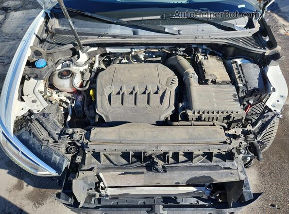 WA1EECF32N1042675 2022 AUDI Q3 Белый Вид подкапотного пространства