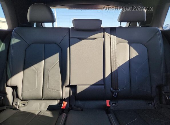 WA1EECF32N1042675 2022 AUDI Q3 Белый Вид задних сидений