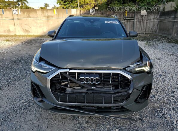 WA1EECF32R1035084 2024 AUDI Q3 Gray წინა ხედი