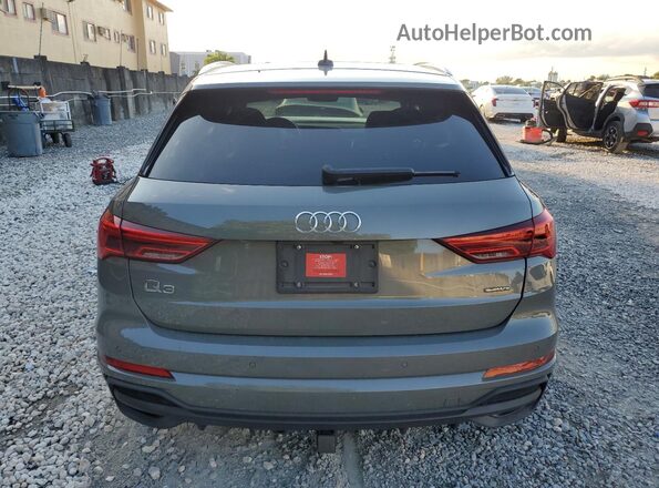 WA1EECF32R1035084 2024 AUDI Q3 Gray უკანა ხედი