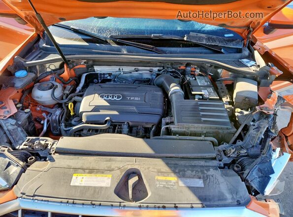 WA1EECF33K1086888 2019 AUDI Q3 Orange Widok komory silnika