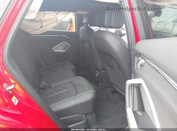 WA1EECF34N1150117 2022 AUDI Q3 Red Widok naklejki z numerem VIN