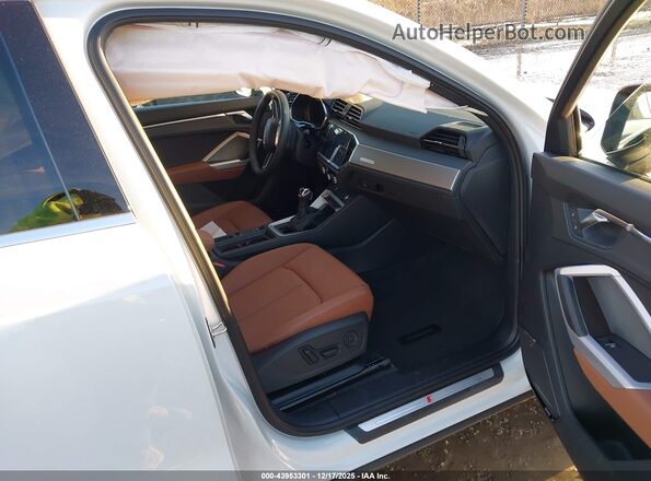 WA1EECF34S1065774 2025 AUDI Q3 White 