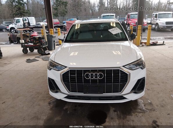 WA1EECF35M1002265 2021 AUDI Q3 White ხელსაწყოთა პანელის ხედი