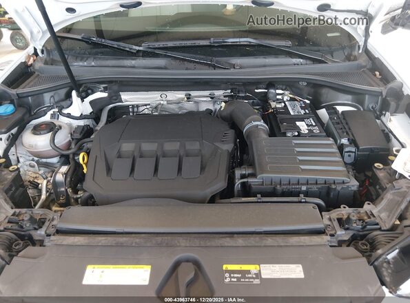 WA1EECF35M1002265 2021 AUDI Q3 White უკანა ხედი