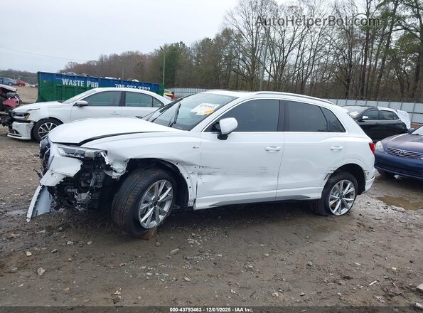 WA1EECF35R1082724 2024 AUDI Q3 White Вид спереду