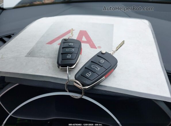 WA1EECF35R1082724 2024 AUDI Q3 White Вид панелі приладів