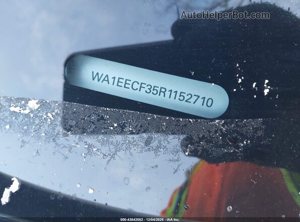 WA1EECF35R1152710 2024 AUDI Q3 Белый 