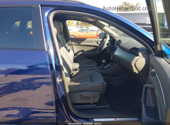 WA1EECF36R1155177 2024 AUDI Q3 Dark Blue Vista interior delantera