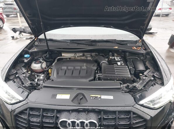 WA1EECF37M1152507 2021 AUDI Q3 Black 