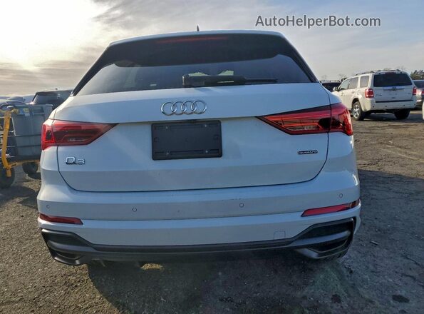 WA1EECF37N1043465 2022 AUDI Q3 White უკანა ხედი