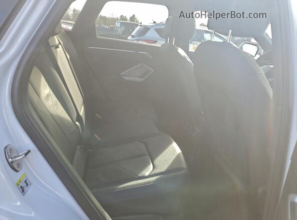 WA1EECF37N1043465 2022 AUDI Q3 White უკანა სალონის ხედი