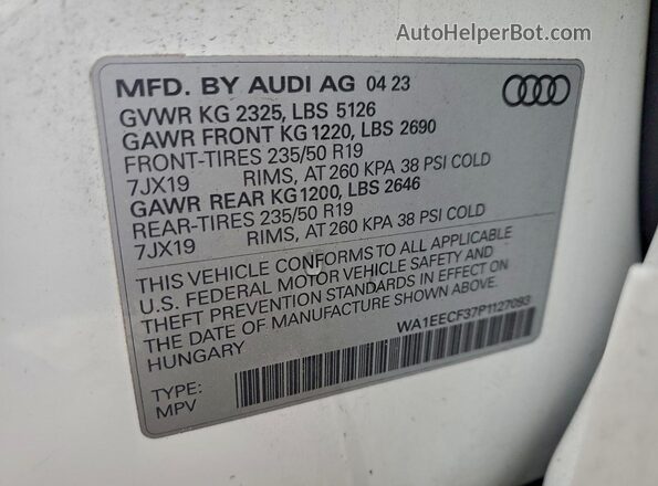 WA1EECF37P1127093 2023 AUDI Q3 White Widok naklejki z numerem VIN