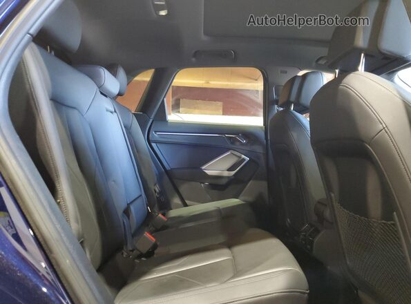 WA1EECF38N1007512 2022 AUDI Q3 Синий Вид задней части салона