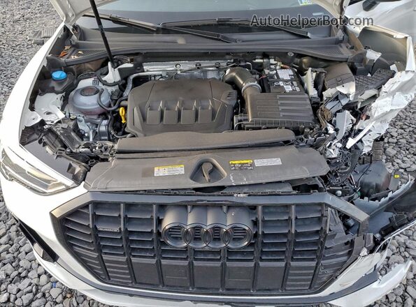 WA1EECF38S1050467 2025 AUDI Q3 White Շարժիչի բաժամունքի տեսք