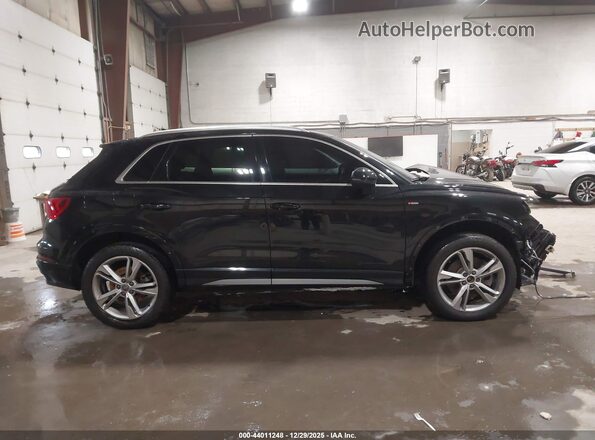 WA1EECF39K1069660 2019 AUDI Q3 Black 360 interior view