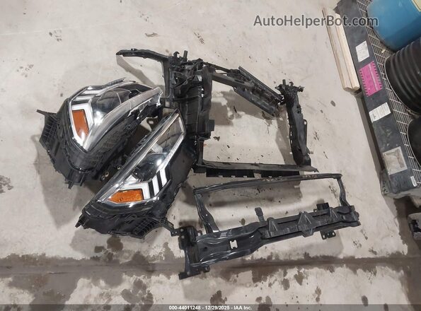 WA1EECF39K1069660 2019 AUDI Q3 Black Instrument cluster view