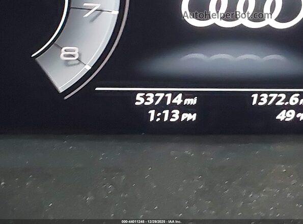 WA1EECF39K1069660 2019 AUDI Q3 Black 