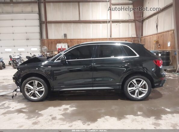 WA1EECF39K1069660 2019 AUDI Q3 Black 
