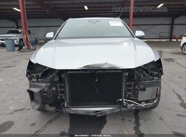 WA1EVAF12MD007909 2021 AUDI Q8 Silver უკანა სალონის ხედი