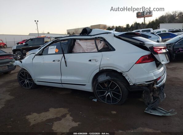 WA1EVAF19MD003520 2021 AUDI Q8 White Սալոնի 360 աստիճան տեսք