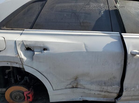 WA1EVBF13PD017696 2023 AUDI Q8 White Vista interior trasera