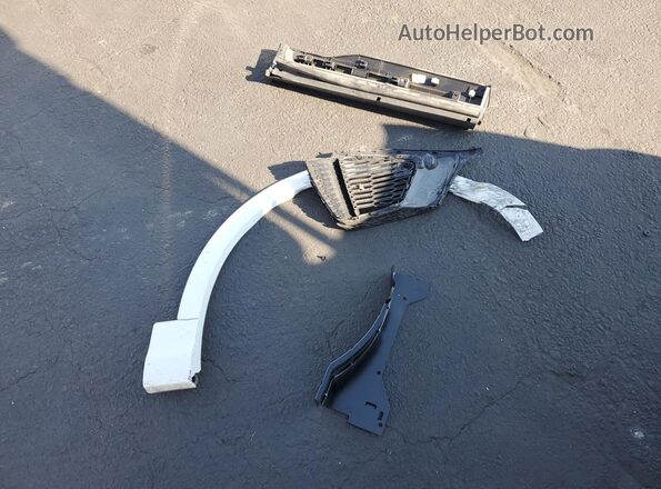WA1EVBF17PD050345 2023 AUDI Q8 White 