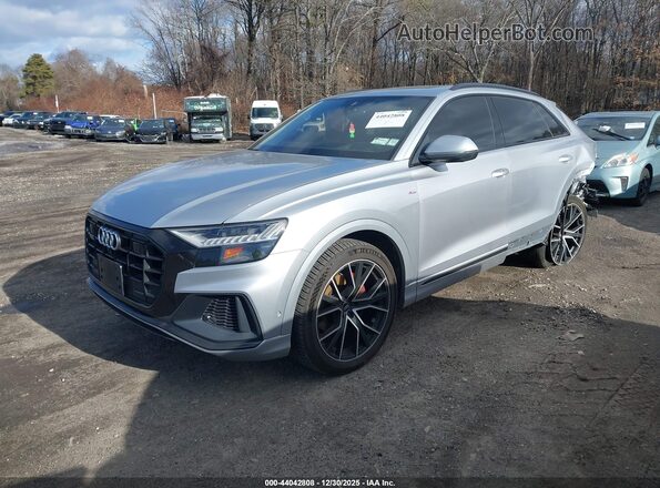 WA1FVAF19KD033148 2019 AUDI Q8 Gray Vista tres cuartos delantera izquierda