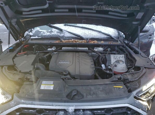 WA1GAAFY0N2110115 2022 AUDI Q5 Gray Вид підкапотного простору