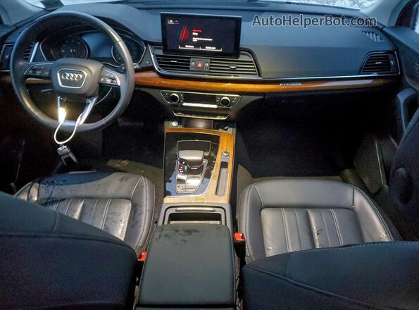 WA1GAAFY0N2110115 2022 AUDI Q5 Gray Вид панелі приладів