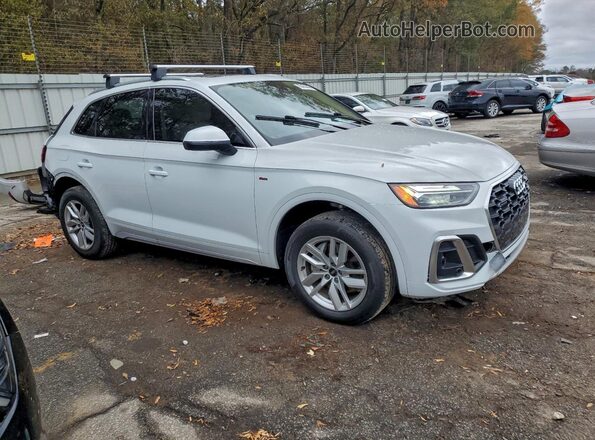 WA1GAAFY1N2029656 2022 AUDI Q5 White Передня права чверть