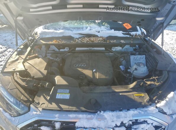 WA1GAAFY1N2107174 2022 AUDI Q5 Silver Вид підкапотного простору