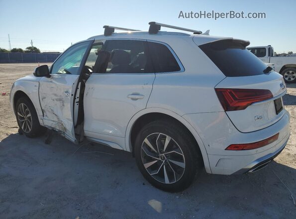 WA1GAAFY4N2002127 2022 AUDI Q5 White Trasero izquierdo
