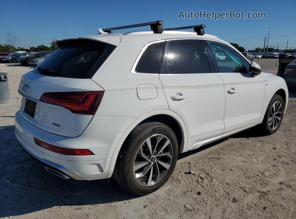 WA1GAAFY4N2002127 2022 AUDI Q5 White Trasero derecho