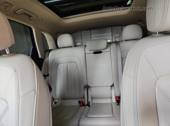 WA1GAAFYXN2121476 2022 AUDI Q5 Черный Вид задних сидений