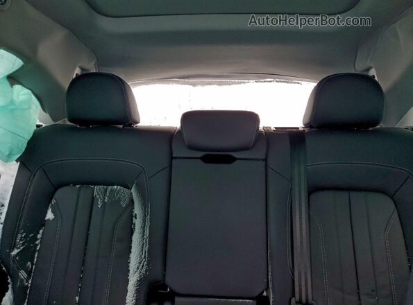 WA1GAAFYXP2077952 2023 AUDI Q5 Black Вид задніх сидінь