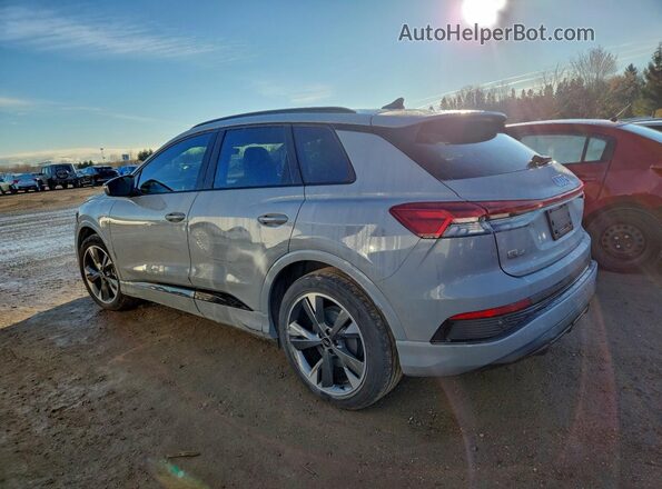 WA1GUAFZ9SP010335 2025 AUDI Q4 Gray 