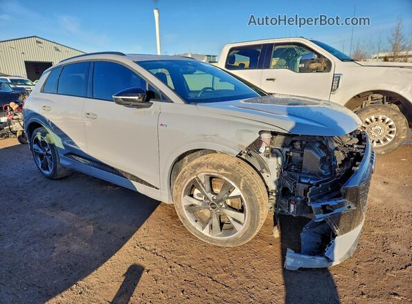 WA1GUAFZ9SP010335 2025 AUDI Q4 Gray 