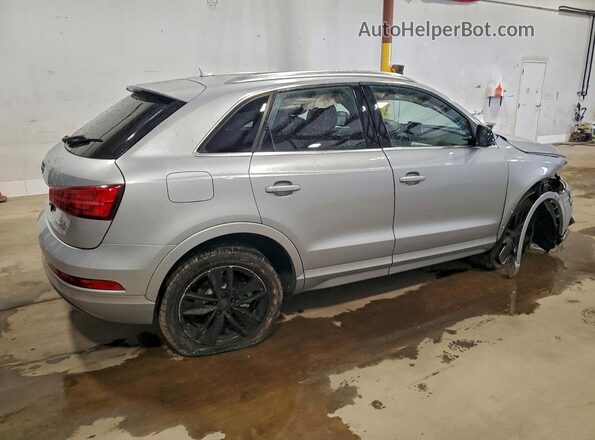 WA1JCCFS0HR010700 2017 AUDI Q3 Silver 