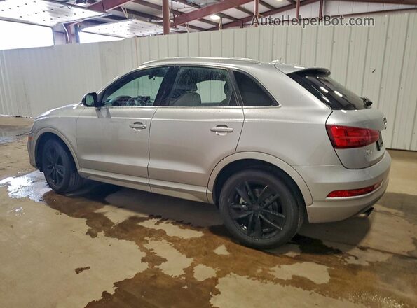 WA1JCCFS0HR010700 2017 AUDI Q3 Silver 