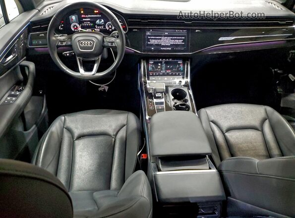 WA1LCBF72PD019943 2023 AUDI Q7 Gray Вид панелі приладів