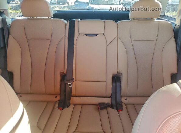 WA1LCBF72PD020204 2023 AUDI Q7 White Հետևի նստատեղերի տեսք