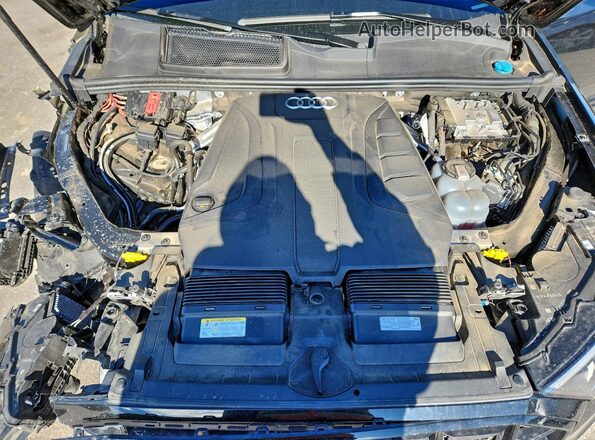 WA1LCBF77PD026869 2023 AUDI Q7 Black Engine compartment view