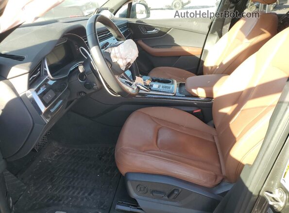 WA1LJAF70MD030547 2021 AUDI Q7 Gray Vista interior delantera