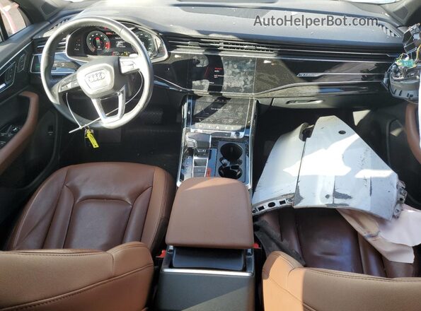 WA1LJAF75MD012772 2021 AUDI Q7 White Dashboard view