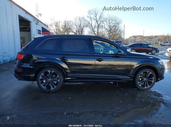 WA1LVBF79SD026228 2025 AUDI Q7 Black Вид задньої частини салону